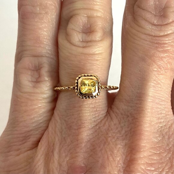 Gold Vermeil Sterling Silver 925 Square Yellow Cubic Zirconia Solitaire Ring 5 - Picture 1 of 16